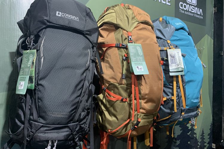 Jenis tas carrier Consina Everest merupakan produk terlaris dari jenama ini. Ukuran tas gunung ini mencapai 60 liter + 5 liter.
