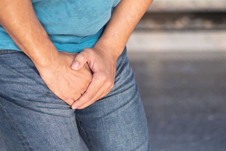 sakit pinggang sebelah kiri dan sering kencing pada pria 18