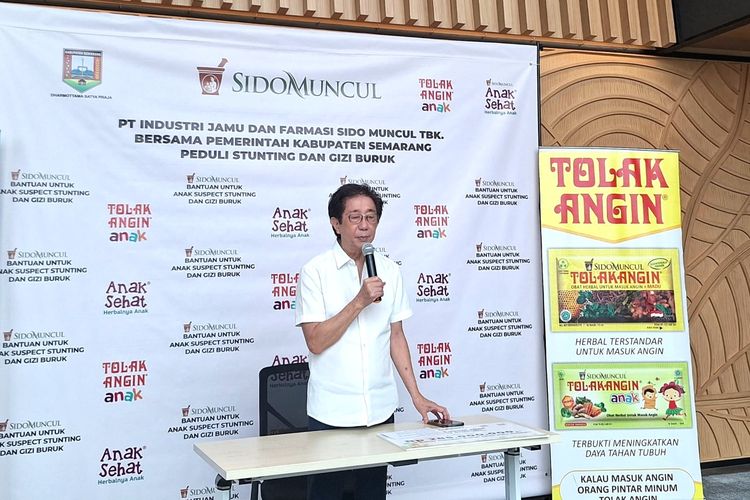 Direktur Sido Muncul Irwan Hidayat saat memberikan sambutan dalam penyerahan bantuan kepada 95 anak suspect stunting di Kabupaten Semarang, Jawa Tengah.  