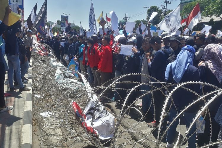 Demo mahasiswa surabaya