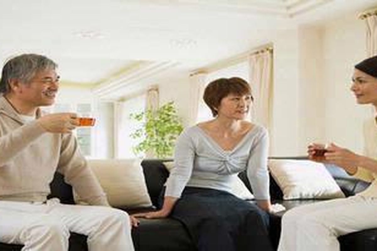 Apabila kondisi rumah lembab dan berbau tidak enak, dijamin keluarga Anda tidak betah berlama-lama menghabiskan waktu bersama.