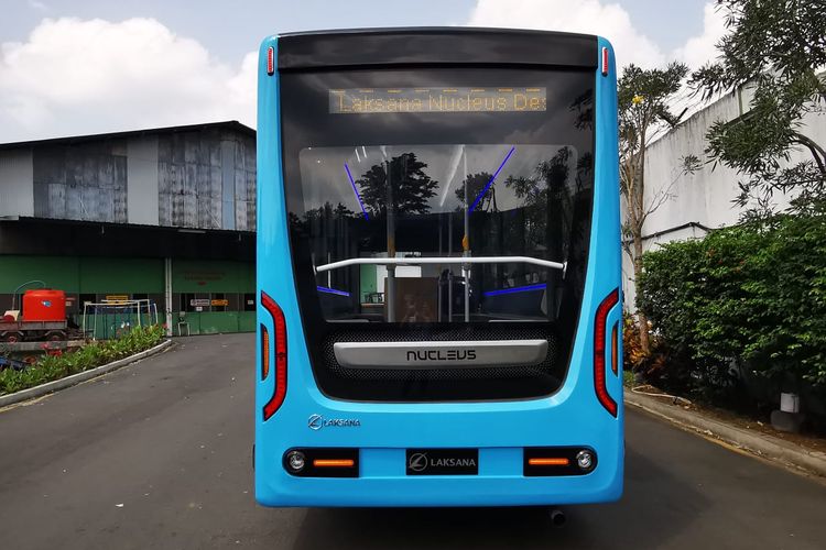 Bus baru karoseri Laksana, Nucleus 5