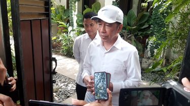 Jokowi Setujui Restorative Justice untuk Rismon Sianipar, Berkas Segera Diantar ke Polda