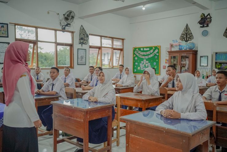 Jejak Guru yang Membentuk Seorang Guru