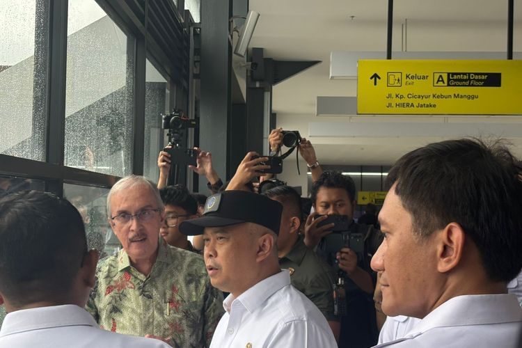 Resmikan Stasiun Jatake, Menhub Dudy Purwagandhi Targetkan Headway KRL Makin Singkat dalam 2 Tahun