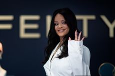Rihanna Gelar Fashion Show Pakaian Dalam yang Berlangsung Tertutup