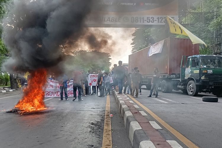 Mahasiswa Makassar Demo 1 Tahun Prabowo-Gibran, Kritik Masalah MBG hingga BBM