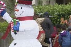 Dianggap Terlalu Awal, Keluarga di Texas Ini Diminta Copot Hiasan Natal