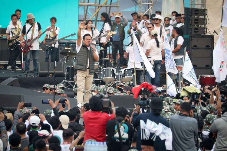 Ketua Umum PKB Muhaimin Iskandar didaulat menjadi capres 2024 pada acara Puncak Harlah PKB ke-24 di GOR Sidoarjo, Sabtu (6/8/2022).