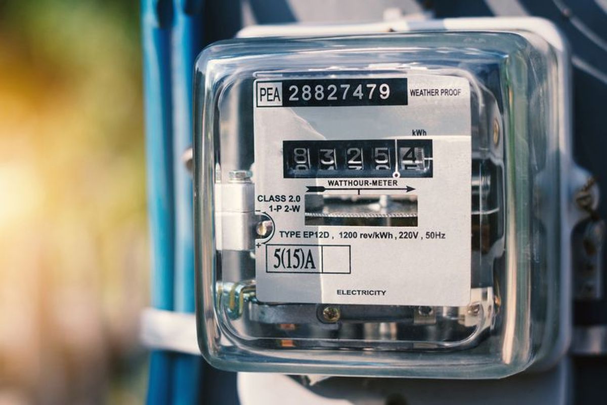 Cara menghitung tagihan listrik lewat fitur Swadaya Catat Angka Meter (SwaCAM) di aplikasi PLN Mobile