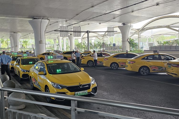 Beli Mobil Bensin di China Bisa Antre Pelat Nomor 10 Tahun