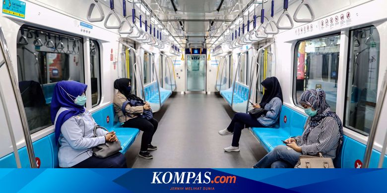 Penumpang MRT Diimbau Tidak Melakukan Percakapan Selama di Dalam Kereta