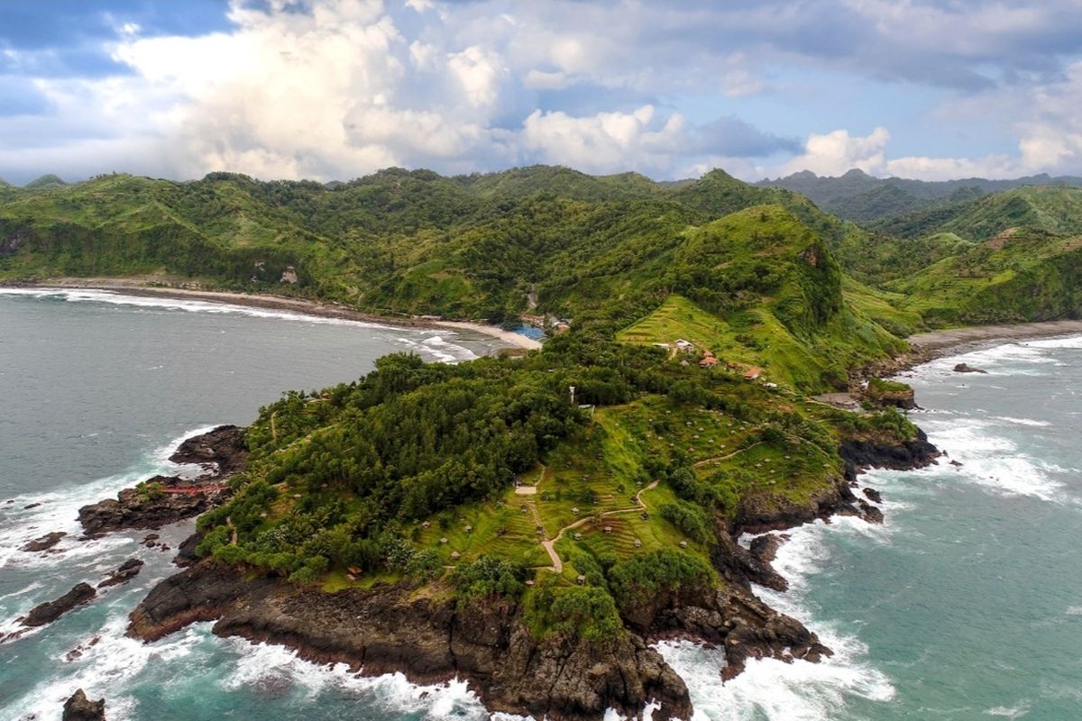 Geopark Kebumen Dinobatkan Jadi Geopark Nasional Terbaik