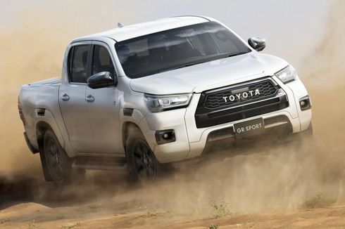 Toyota Hilux GR Sport Versi JDM, Jadi Mirip Land Cruiser