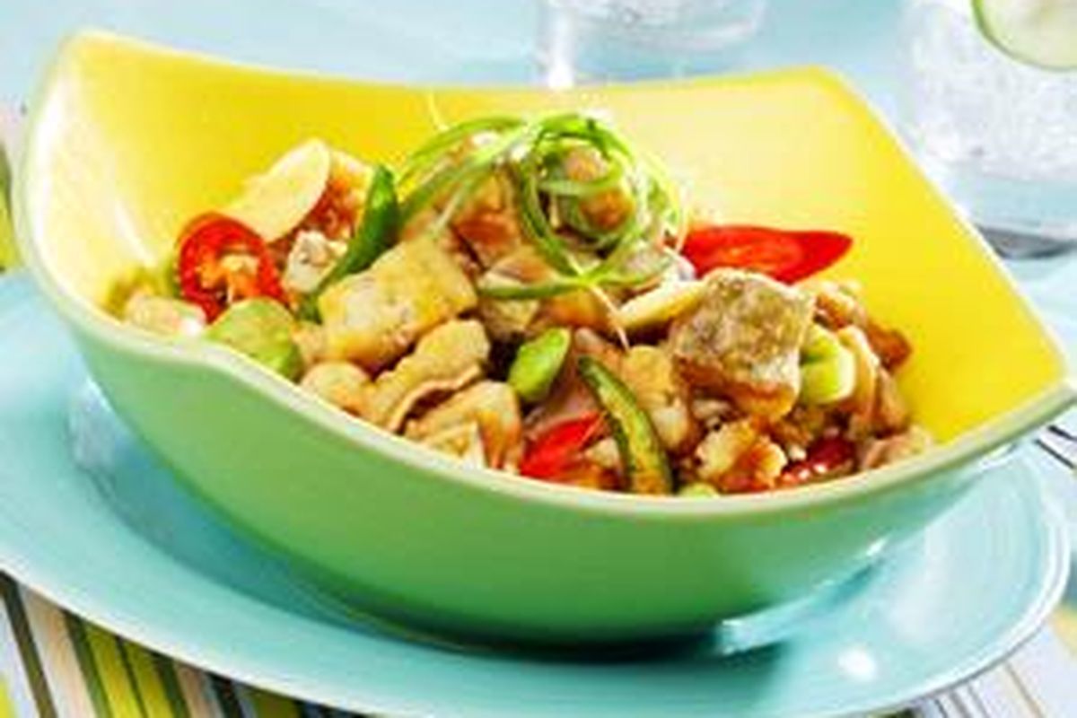 Oseng Ikan Asin Petai Pedas