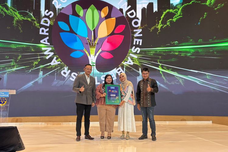 Peduli Kesehatan Masyarakat, Viva Apotek Raih Penghargaan CSR Terbaik 2025