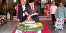 Syukuran HUT ke-80 RI, Gus Ipul Ajak Jajaran Kemensos Kerja Berdampak