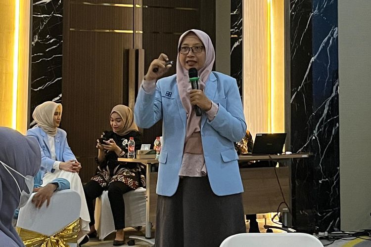 Dokter spesialis gizi RS JIH Solo dr. Indrawati, Sp. GK menjelaskan kiat cegah diabetes pada anak