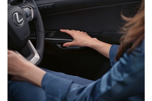 Jangan Ceroboh Buka Pintu Mobil, Bisa Bikin Celaka Orang Lain