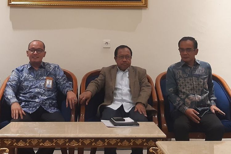 UNS Solo Terapkan WFH Setiap Jumat bagi Dosen dan Tendik, Bakal Dievaluasi Sepekan Sekali