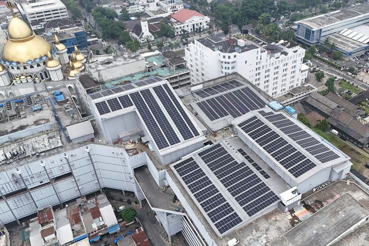 Sun Plaza Medan Manfaatkan PLTS Atap, Emisi Berpotensi Turun Setara Kemampuan 33.000 Pohon