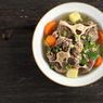 Resep Sop Buntut Rempah, Kuah Gurih dan Segar Pakai Bumbu Ini!