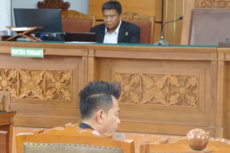 Dosen Ilmu Hukum Universitas Sumatera Utara Mahmud Mulyadi di Pengadilan Negeri Jakarta Selatan, Selasa (12/12/2017).