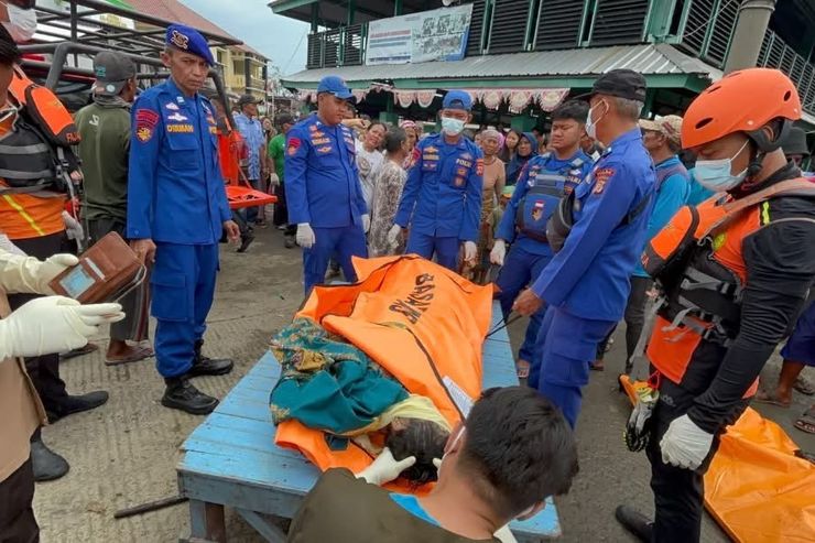 Nelayan Pemilik Kapal yang Berlayar Tanpa Awak di Perairan Indramayu Ditemukan Meninggal Dunia
