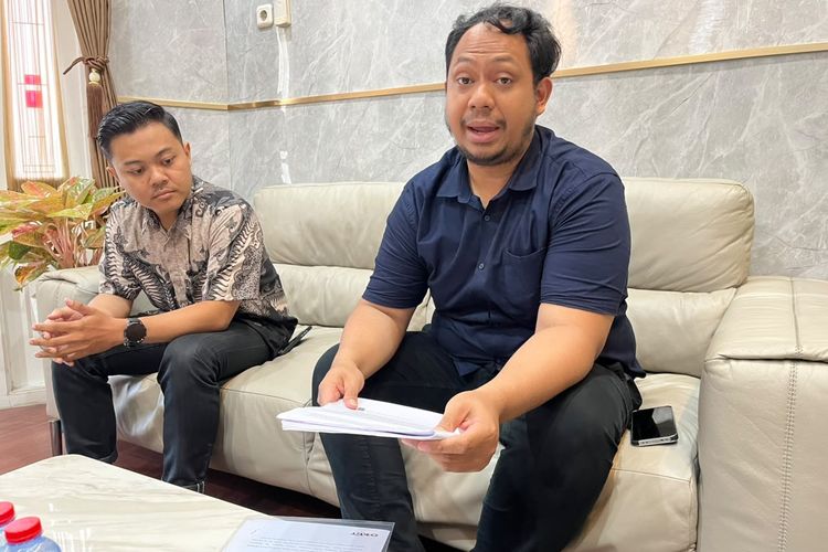 Pemilik Lama Ruko Viral di Surabaya Sebut Eri Cahyadi dan Armuji Menyalahgunakan Jabatan