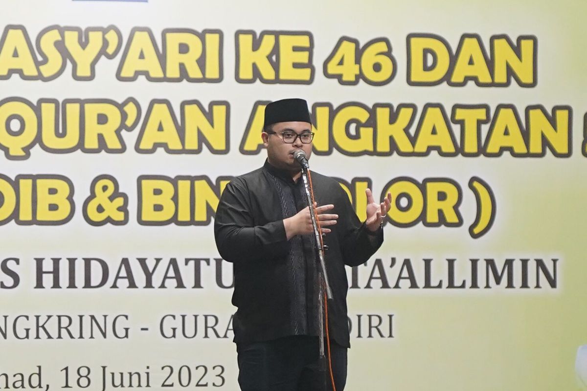 Bupati Kediri Hanindhito Himawan Pramana 