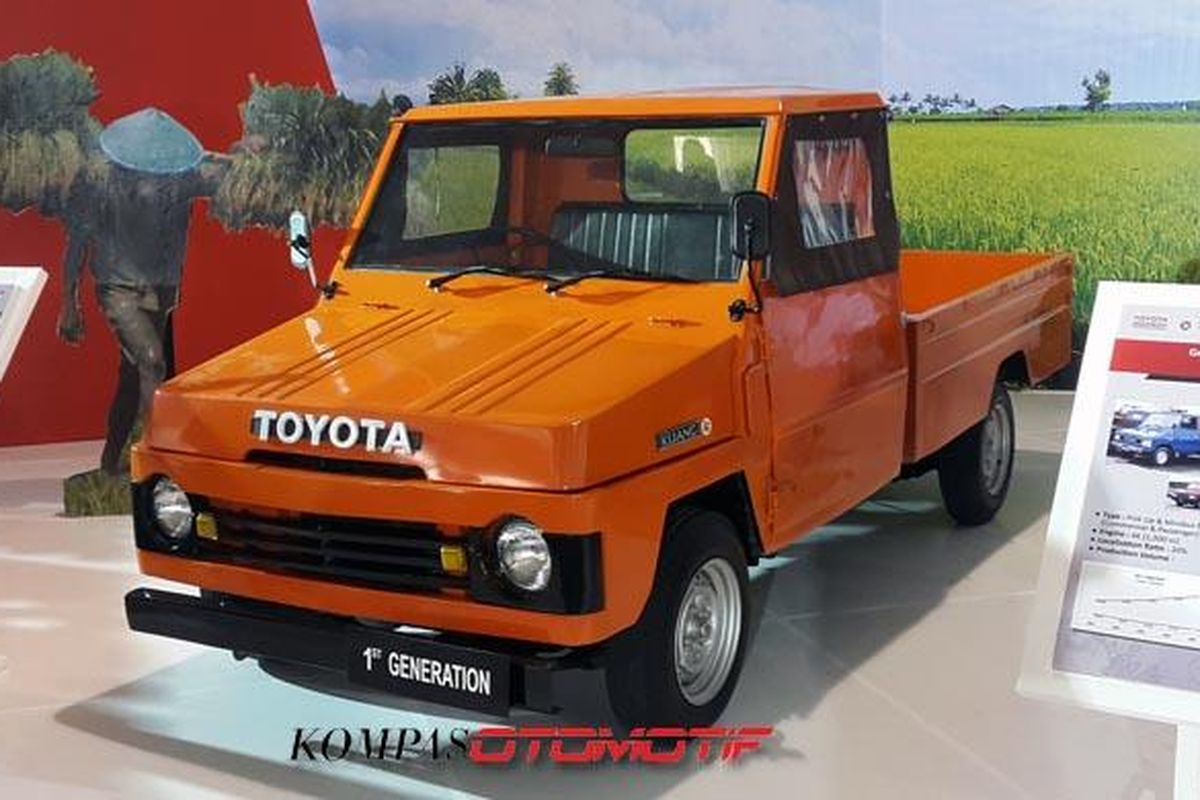 Generasi pertama Toyota Kijang Buaya.