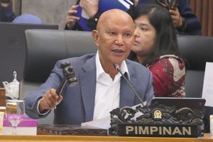 Ketua Banggar DPR Perkirakan Anggaran MBG 2027 Turun Jadi Rp 174 T