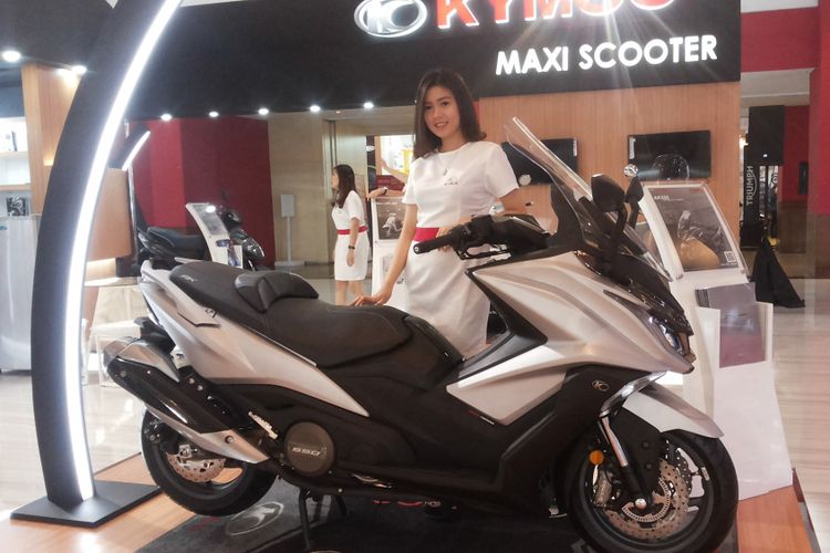 Stan Kymco Indonesia yang dibuka di arena pameran Indonesia International Motor Show (IIMS) 2018.
