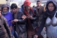 Buat Baju Besi Pelindung Payudara, Perempuan Afganistan Diancam Pembunuhan