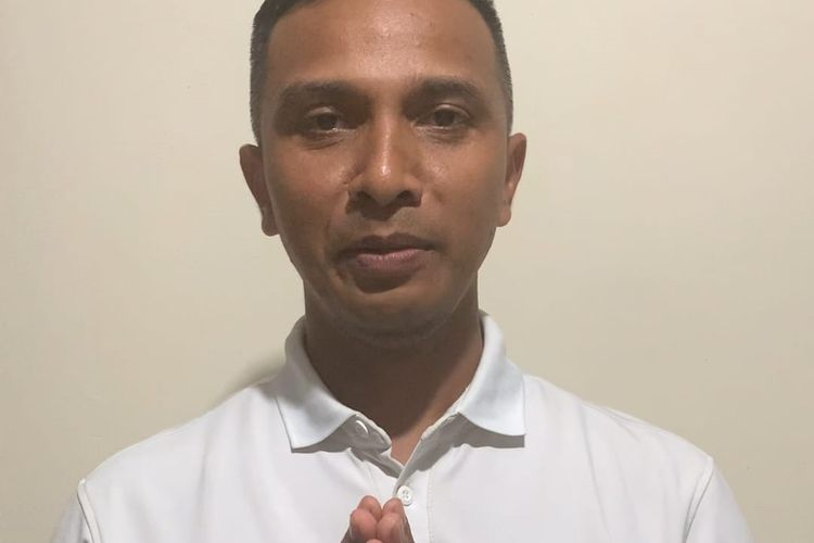 Ajudan gubernur Maluku Murad Ismail, I Ketut Ardana menyampaikan permohonan maaf kepada pers di Maluku, Rabu (13/7/2022)