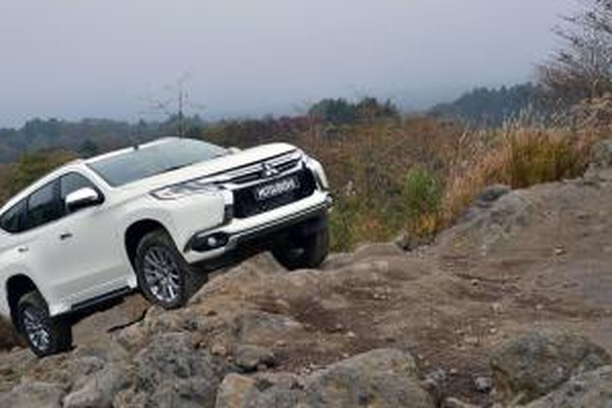 Mitsubishi All-New Pajero Sport