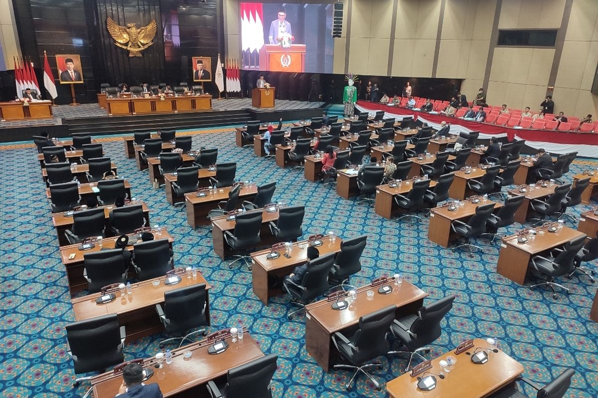 Suasana rapat paripurna DPRD DKI Jakarta