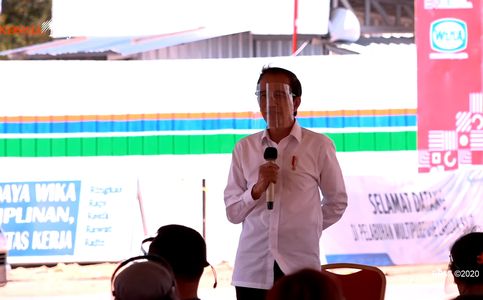 Jokowi Finally Breaks Silence on Job Creation Law