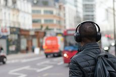 Dokter RSA UGM: Ini Tips Jaga Kesehatan Pendengaran Saat Pandemi