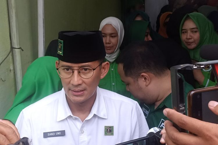Ketua Badan Pemenangan Pemilu (Bappilu) PPP Sandiaga Salahuddin Uno di DPC PPP Kota Semarang pada Jumat (3/11/2023) sore.