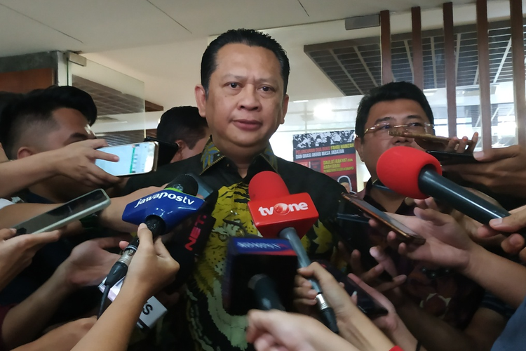 Ketua DPR RI Bambang Soesatyo di Kompleks Parlemen, Senayan, Jakarta, Jumat (27/9/2019).
