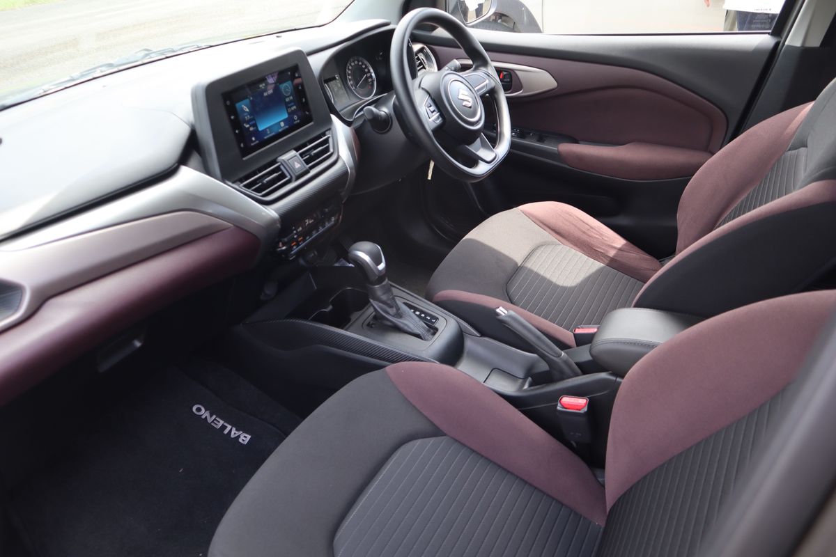 Interior Suzuki Fronx