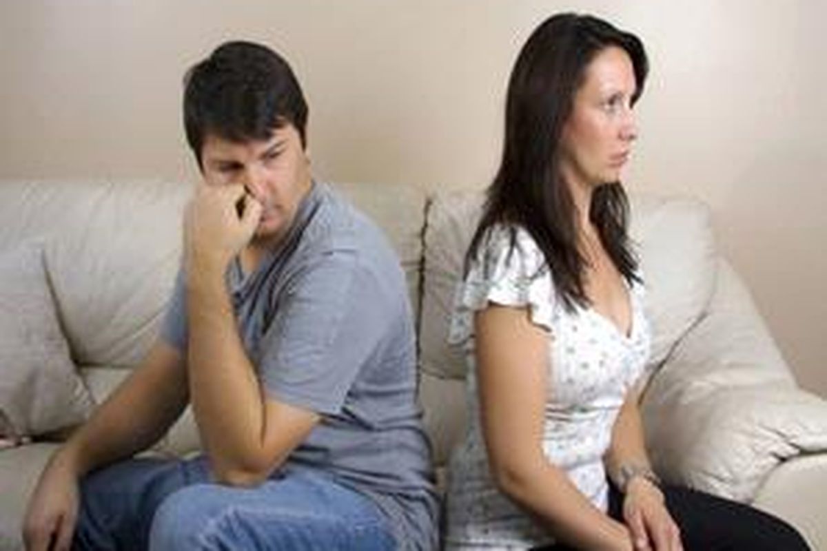 Stop jadi drama queen. Ada masalah dengan si dia? Bicarakan baik-baik. 