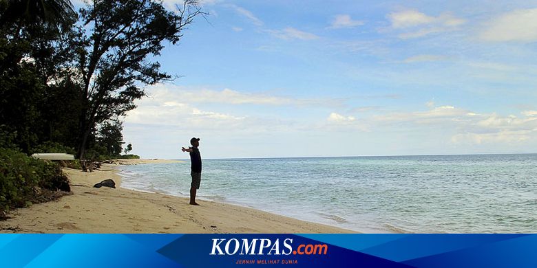 Bermanja Manja Di Pantai Koguna Halaman All Kompas Com