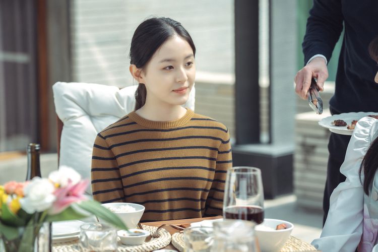 Aktris Park Ji Hu sebagai Oh In Hye dalam drama Korea Little Women.