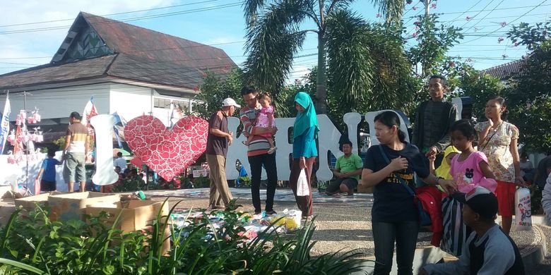 Taman Garuda Kendal, Jawa Tengah, Minggu (1/4/2018).