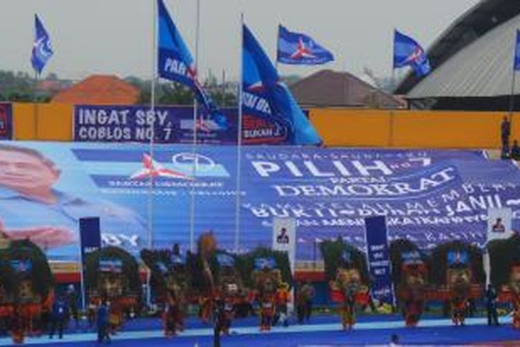 Sebanyak 110 Reog Ponorogo meramaikan kampanye Partai Demokrat di Sidoarjo, Jawa Timur, Sabtu (5/4/2014).