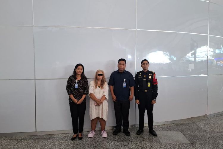 Imigrasi Deportasi 6 WNA karena Bikin Onar hingga Tak Mau Bayar Tagihan