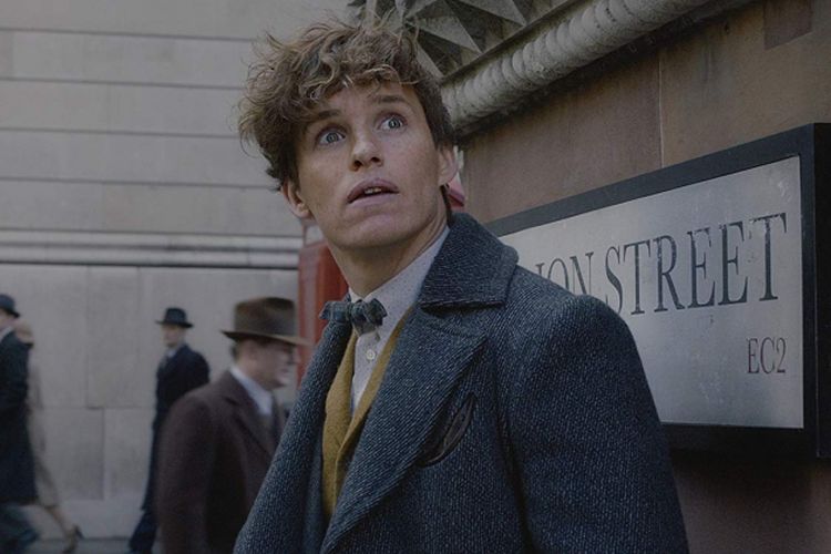 Eddie Redmayne beraksi dalam Fantastic Beasts: The Crimes of Grindelwald 