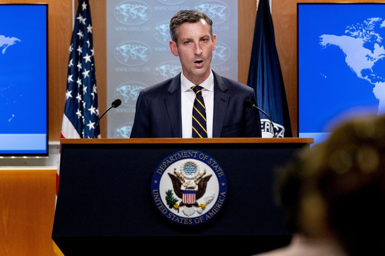 Juru bicara Kementerian Luar Negeri Amerika Serikat, Ned Price, saat berbicara mengenai situasi Afghanistan di Gedung Kemenlu AS, Washington DC, 18 Agustus 2021.